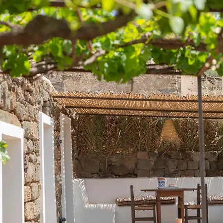 Dammusi Rekale * Scauri (Sicily)