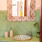 Dammusi Rekale * Scauri (Sicily)