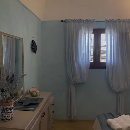 Dammusi Rekale Scauri (Sicily)