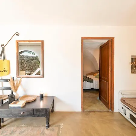 Dammusi Rekale Scauri (Sicily)